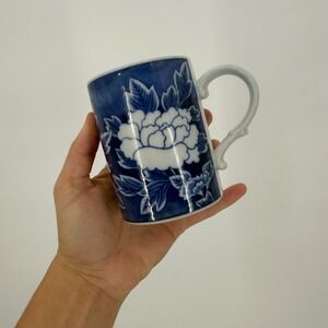 Miyako Fine China by Mann Blue and White Floral Peony Coffee Mug Tea Cup
